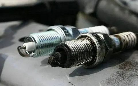 火花塞有机油怎么回事