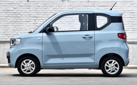 五菱宏光mini出燃油版了吗