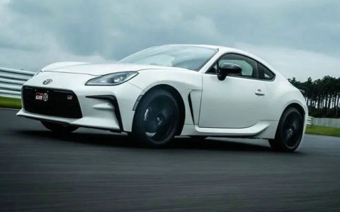 丰田86算跑车吗