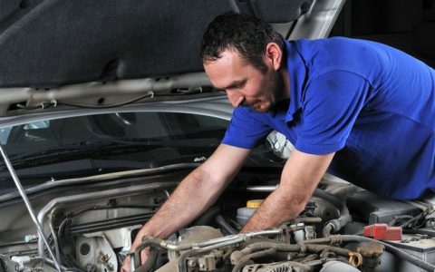 汽车保养多久一次 多久保养一次比较好