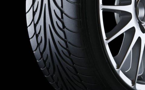 赛拉图轮胎型号是多少