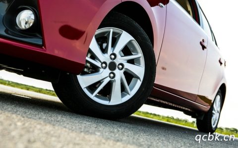 车轮毂刮了怎么修复