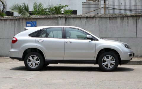 二手比亚迪s6价格多少钱