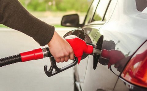 去加油站加油新手需要知道什么