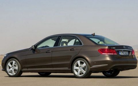 车牌后面放磁铁有啥用处