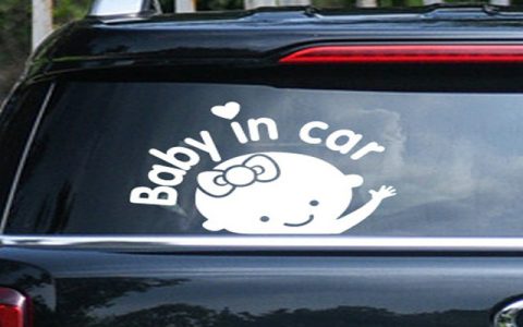 贴车上的车贴怎样除掉