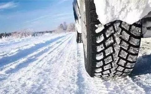 车辆在冰雪路面可利用发动机制动吗