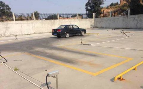 倒车入库怎么判断打早还是打晚