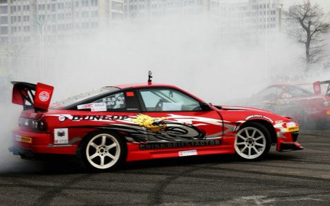 汽车漂移原理是什么