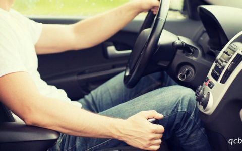 开车手动挡起步前的正确顺序