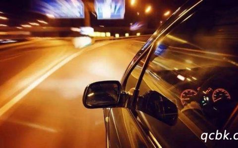 闪灯是什么意思