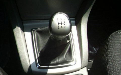 档位挂不进去怎么回事手动挡