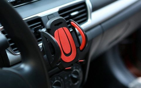 出风口手机支架是怎么安装的