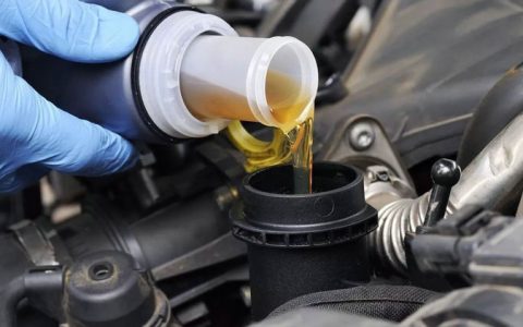 机油多久会变质