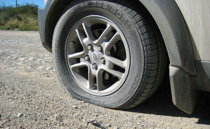 轮胎气压偏低可以继续行驶吗