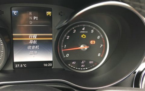 发动机转速超过3000伤车吗