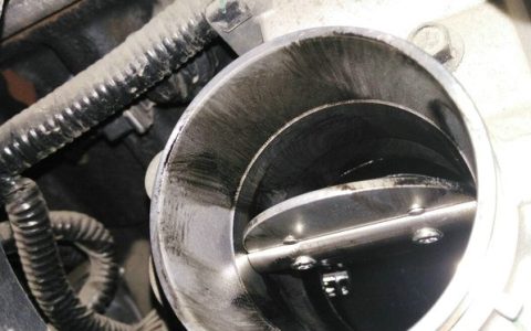 汽车节气门怎么清洗