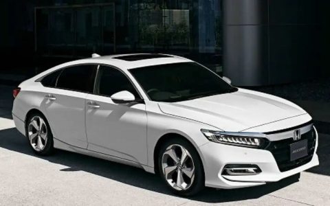 本田雅阁9代多少钱能买下