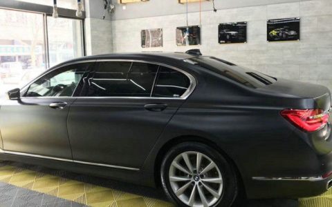 贴完车衣要暴晒几天