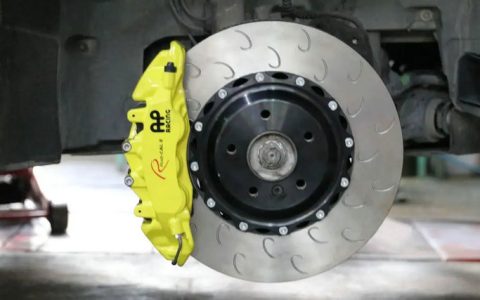 刹车盘多久换一次合适