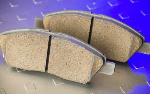 陶瓷刹车片的优缺点是什么