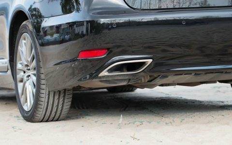 翼子板和叶子板一样吗