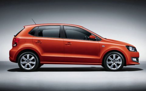 电动小汽车要考驾照吗