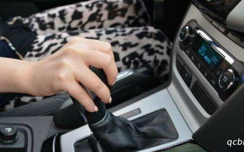 自动挡比手动挡的学费贵吗