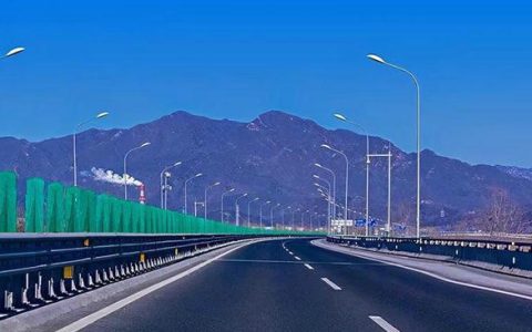 高速需要不停的微调方向是什么问题