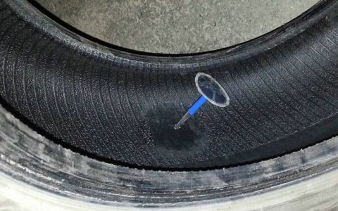 扎钉子补胎蘑菇钉还是贴片 那个补法好