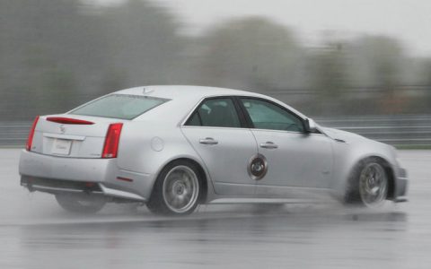 转向不足和推头的区别是什么