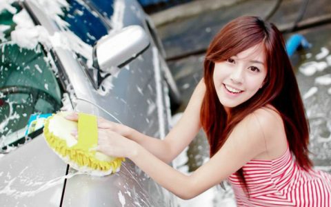 车上有油污用什么清洗