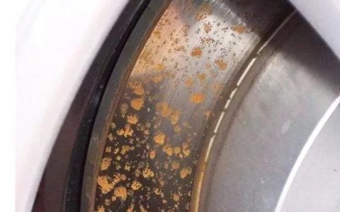 刹车盘上有锈迹正常吗