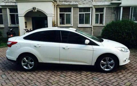 福克斯2012款三厢怎么样