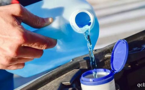 冬天到底用不用放玻璃水