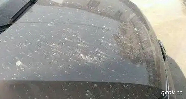 水泥弄到车漆上会自然脱落吗