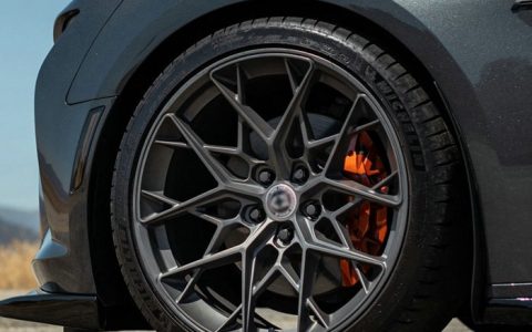 轮毂修复一下大概需要多少钱