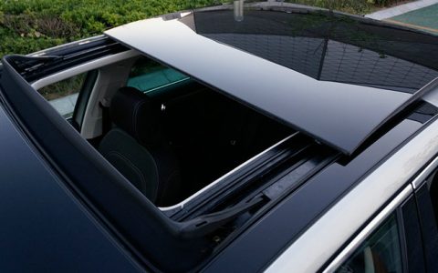 天窗要不要贴隔热膜