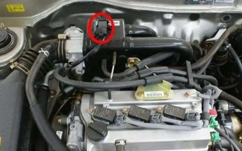 节气门位置传感器故障表现