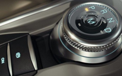 手自一体是at变速箱吗