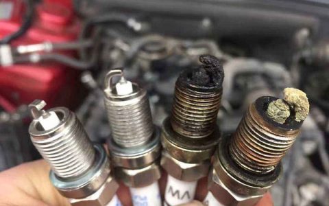 火花塞双铱金和铱铂金哪个好