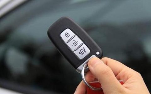 汽车遥控钥匙失灵恢复教程