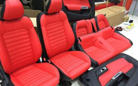 汽车座椅翻新换皮多少钱