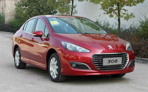 标致308三厢油箱多少升