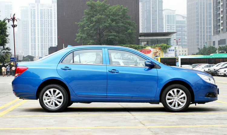 比亚迪速锐怎么样 值得购买吗