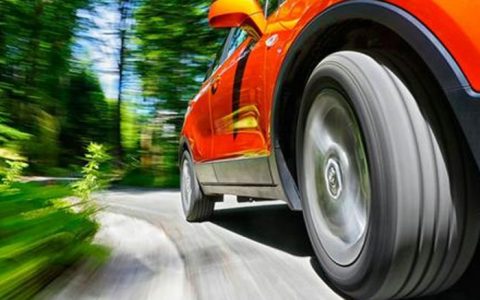 宝马车有没有备胎