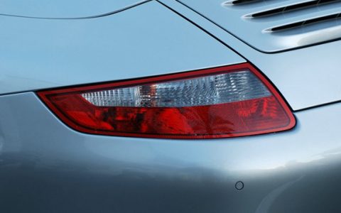 刹车灯不亮修理多少钱