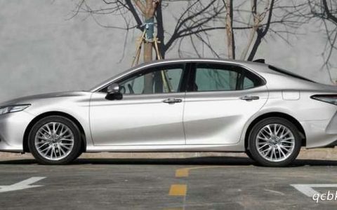 汽车开着抖动怎么回事 开车时车抖动怎么回事