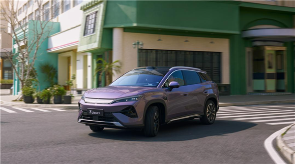 15.19万元起!比亚迪宋Ultra EV正式上市:全球首款B级纯电闪充SUV