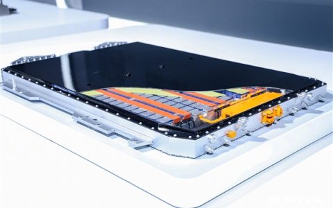 奇瑞发布犀牛电池、迅龙秒充：充电8分钟续航增加500km